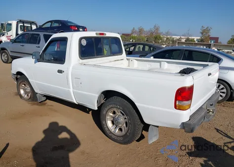 1994 Ford Ranger z USA, uszkodzony, nr VIN 1FTCR10A0RPB22332